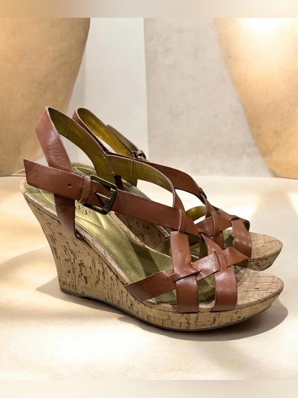 Vintage Guess brown leather wedge sandals feature a cork-style platform 8.5